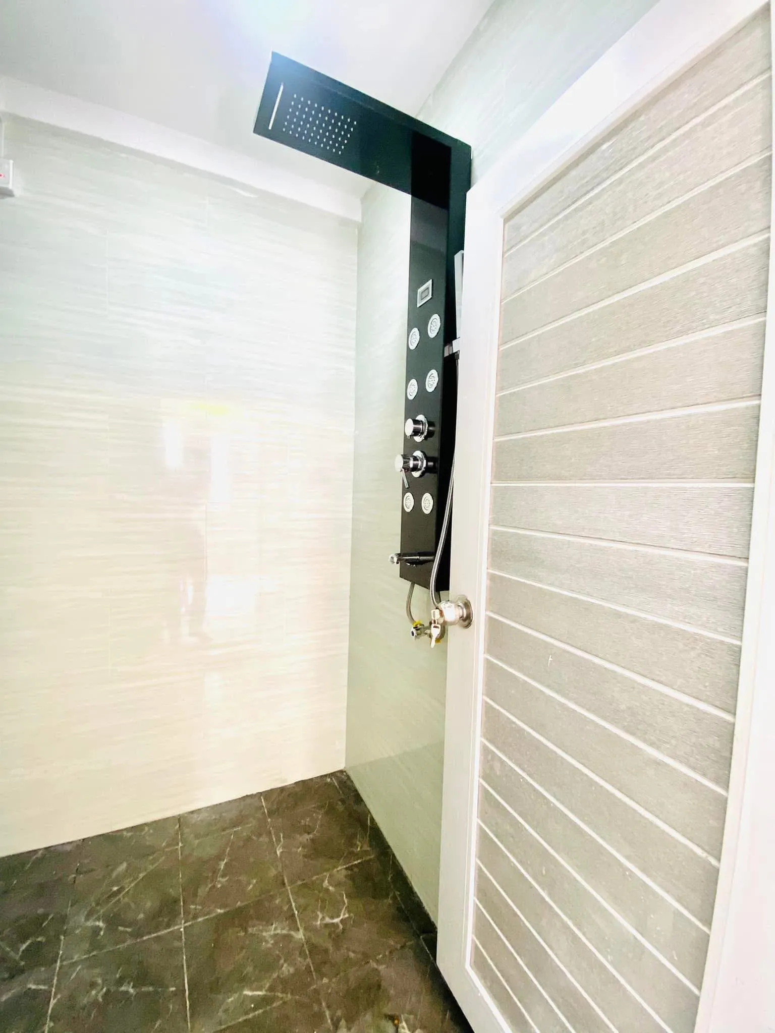 Myeik Apartment, photo 8 of 15