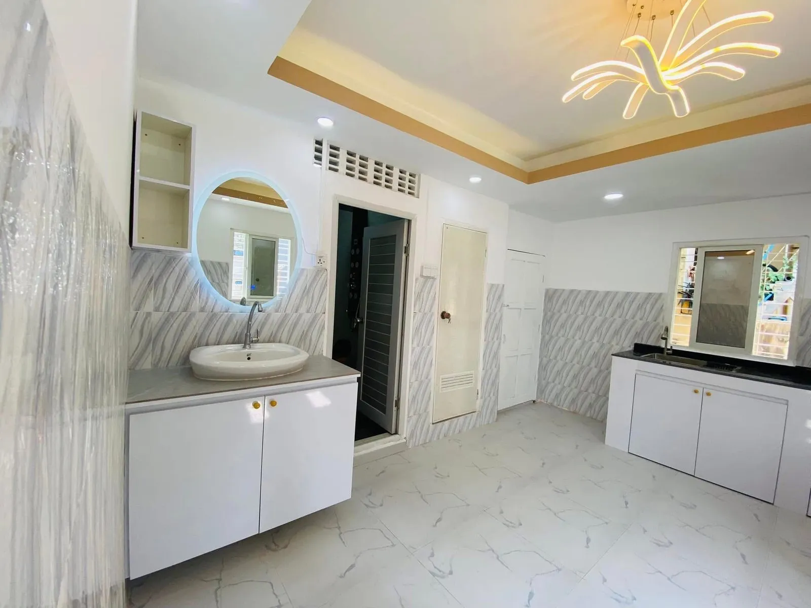Myeik Apartment, photo 1 of 15