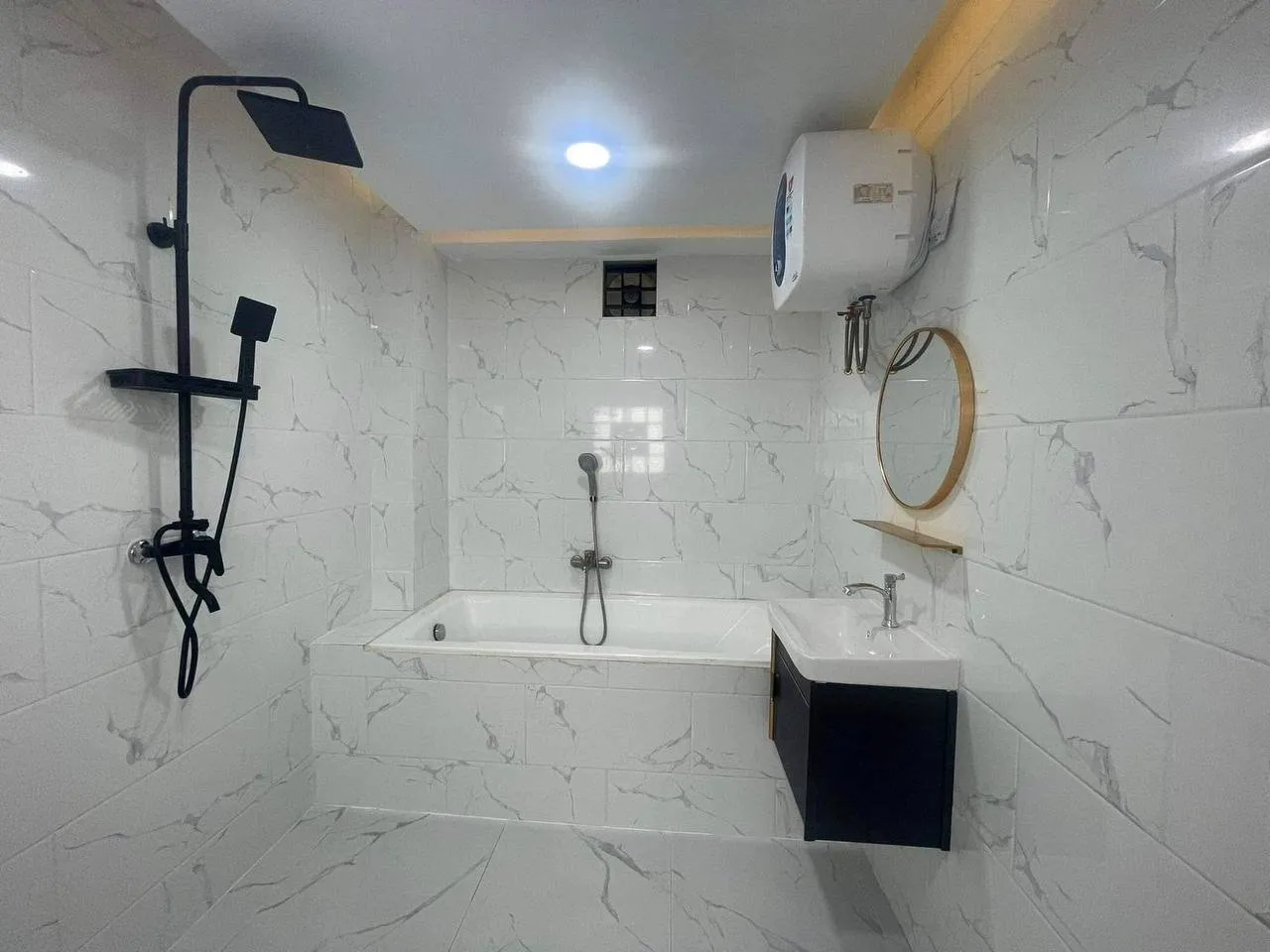 Bamaso Condo, photo 15 of 24