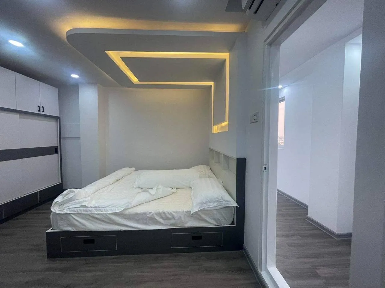 Bamaso Condo, photo 16 of 24