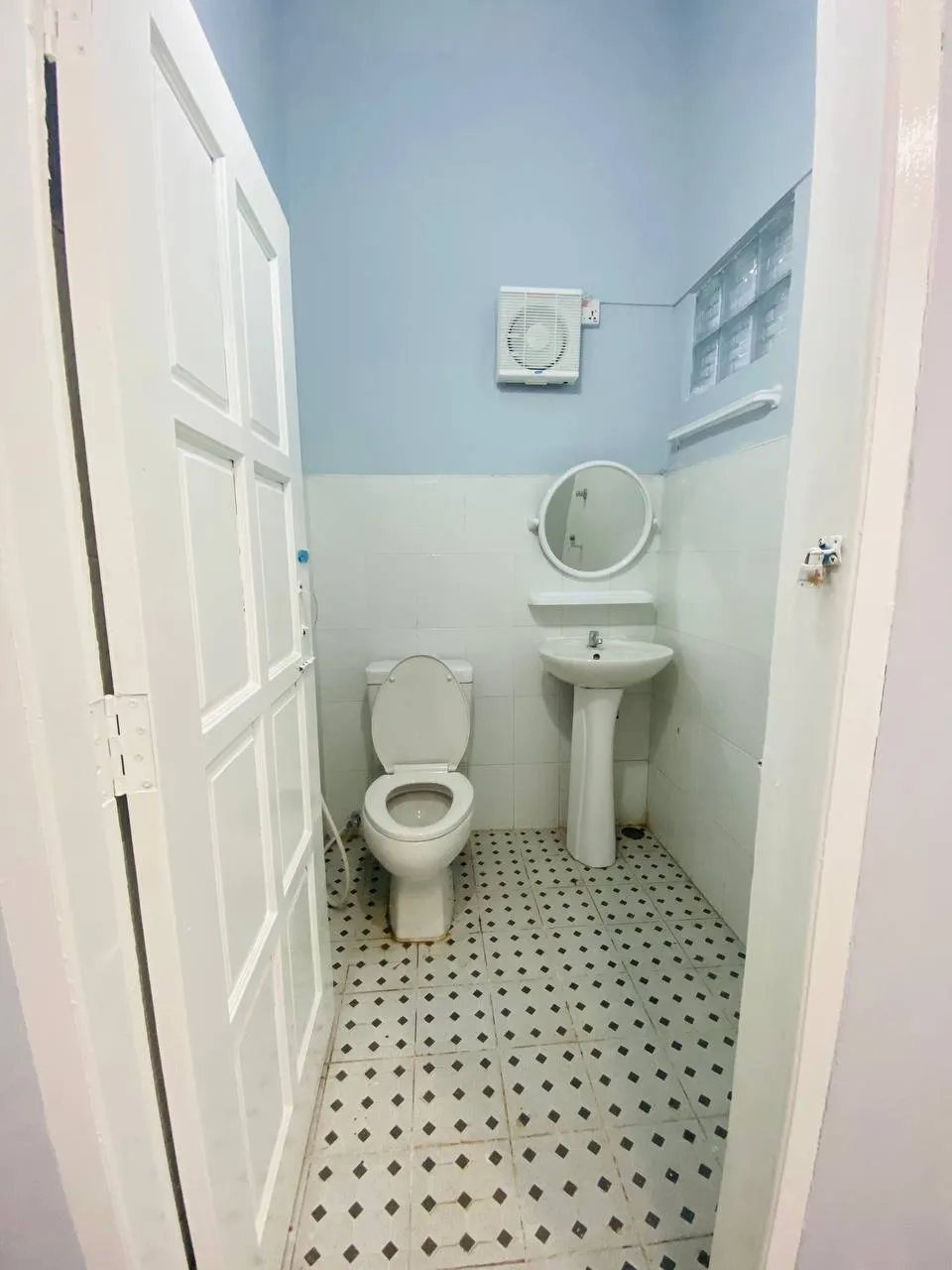 Zarni 12st Renovation, photo 8 of 14