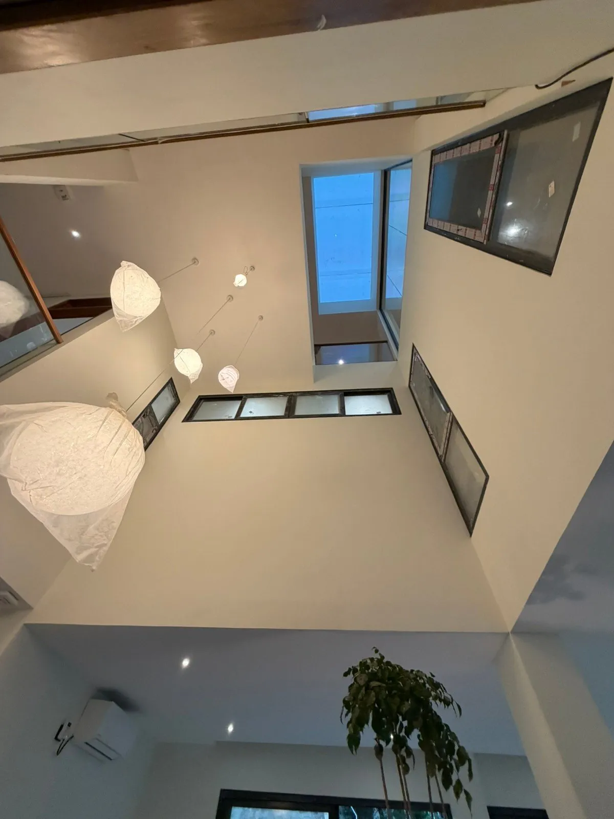 Highland Avenue, photo 9 of 75